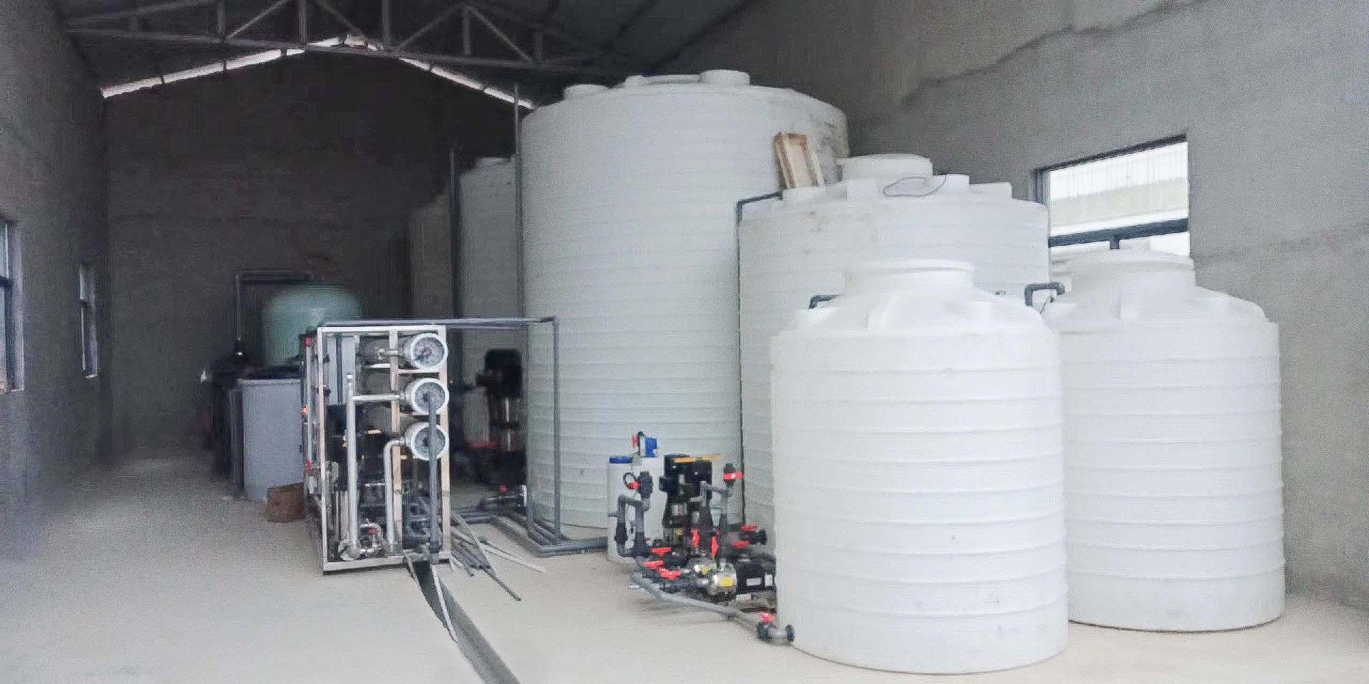 二级反渗透纯水安装结束(图1) 1670049936142848.jpg