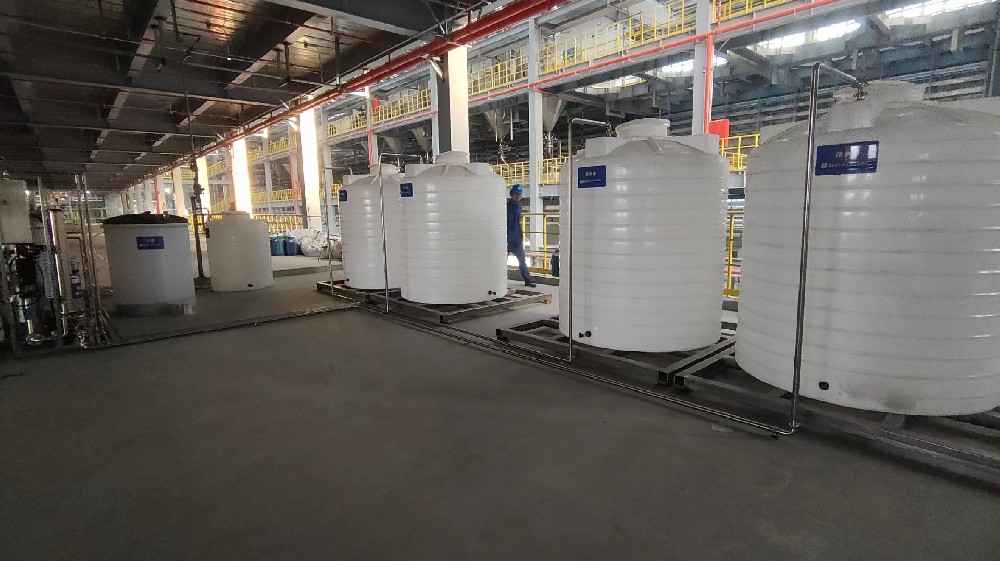 10吨/天反渗透纯水设备安装(图1) 1664243182521351.jpg