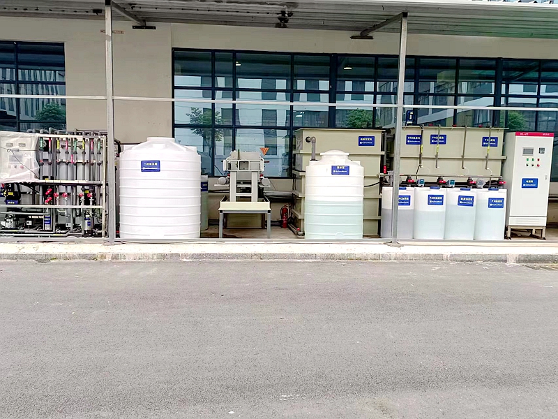 南浔废水处理+中水回用设备(图3) 33579a5fa6b5fff76aa177d991dbec61_1-24021Q53629551.jpg