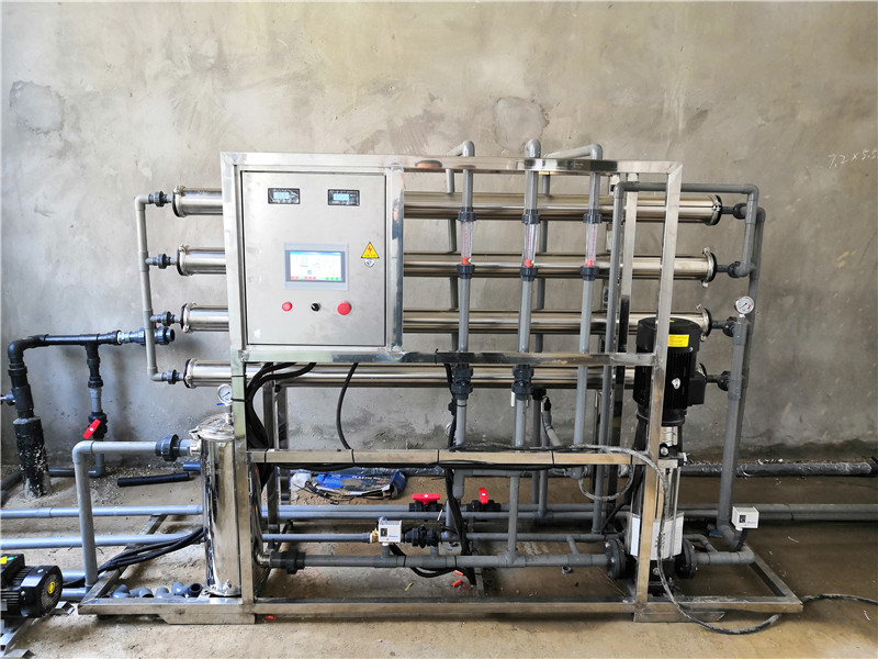 北京婷洋机械设备安装有限公司2吨纯水工程(图2) 北京婷洋机械设备安装有限公司2吨纯水工程.jpg