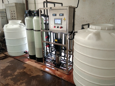 扬州1吨纯水设备(图1) 扬州1吨纯水设备2.jpg