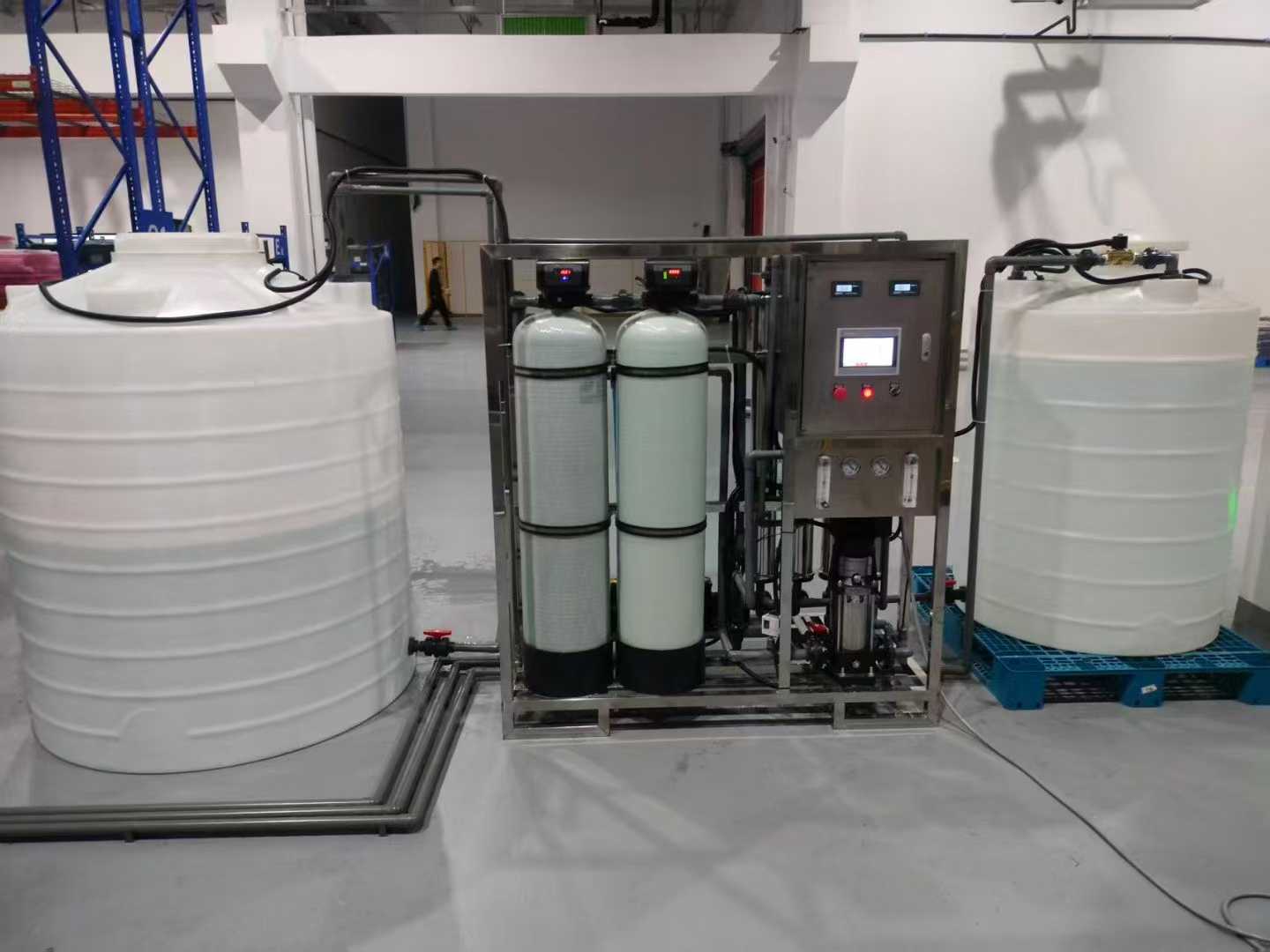 嘉兴一吨纯水设备