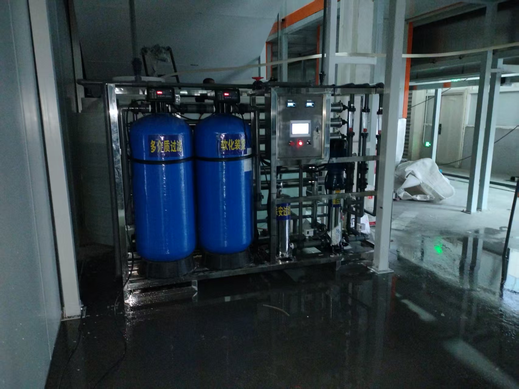 西安3吨一级纯水设备(图2) 2.jpg
