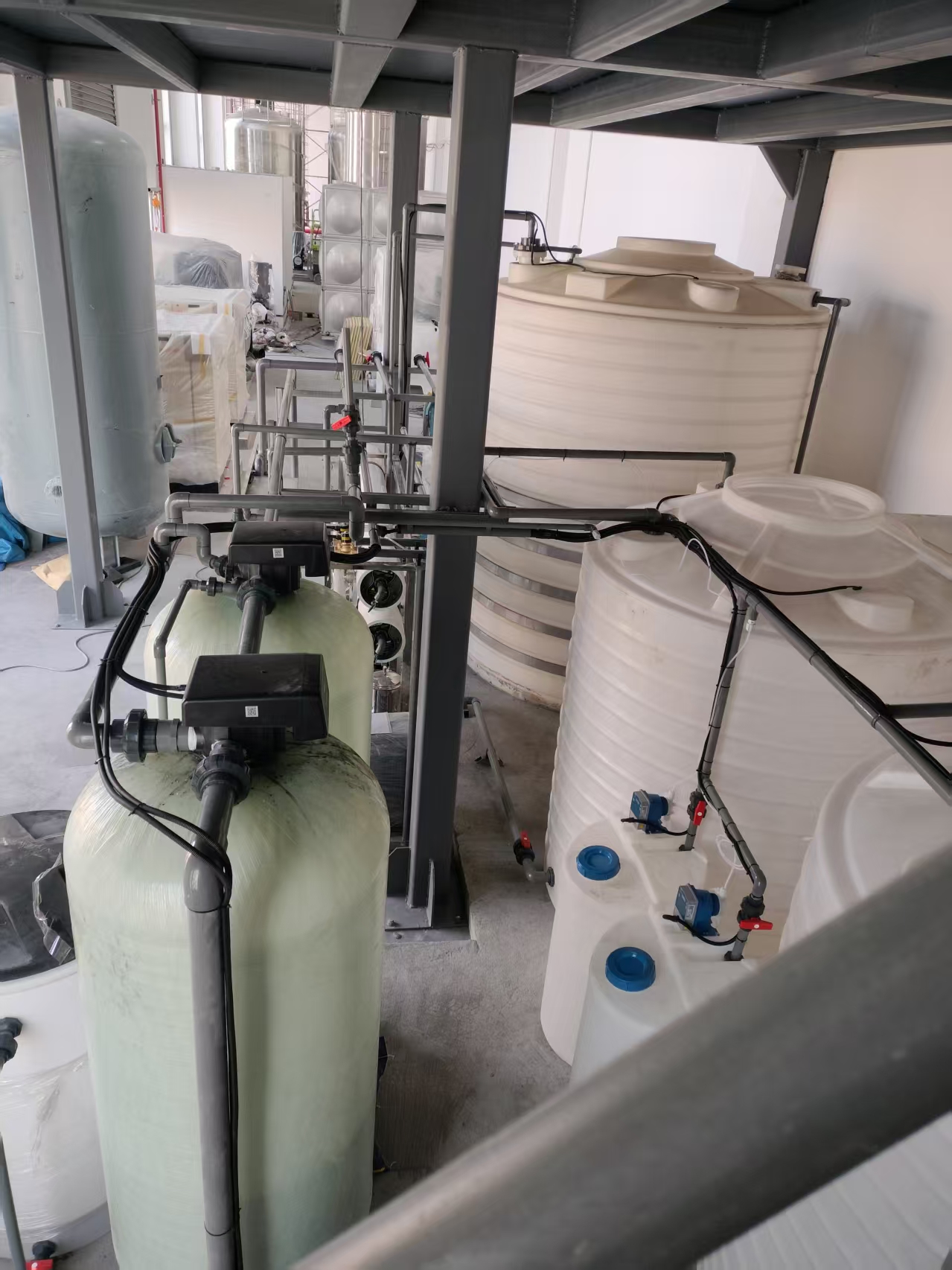 南通超纯水设备(图2) 2026.3.12-南通超纯水安装现场3.jpg